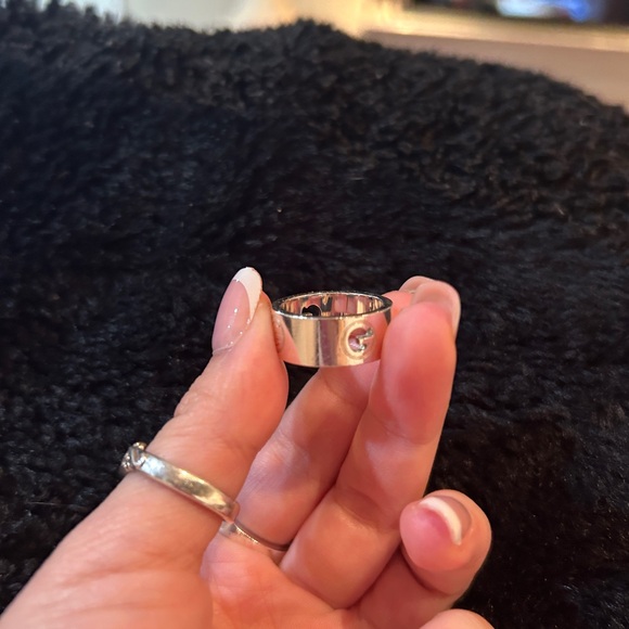 Authentic Gucci ring - Picture 3 of 8